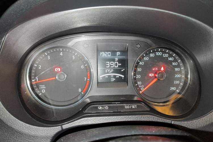 Used Volkswagen Polo 2016 1.6L Automatic Comfort Model Instrument Cluster