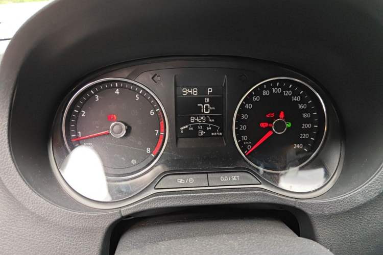 Used Volkswagen Polo 2016 1.6L Automatic Comfort Model Instrument Cluster