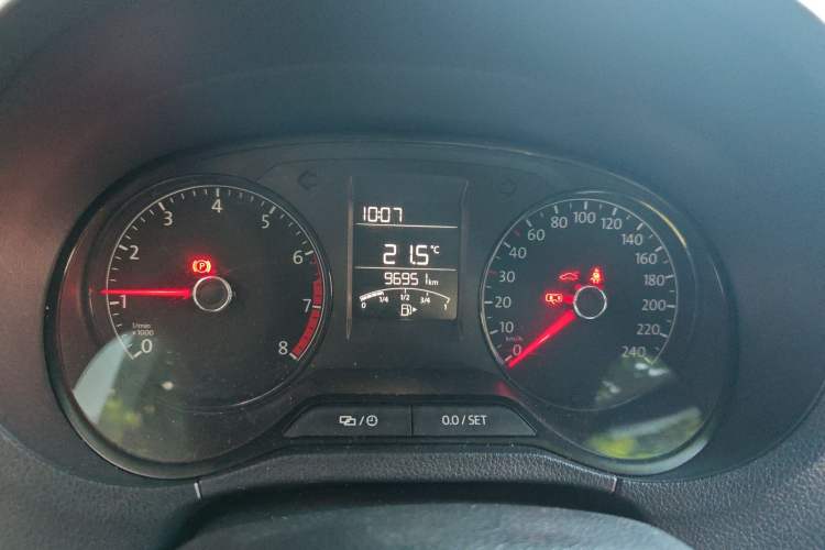 Used Volkswagen Polo 2016 1.4L Manual Fashion Model Instrument Cluster