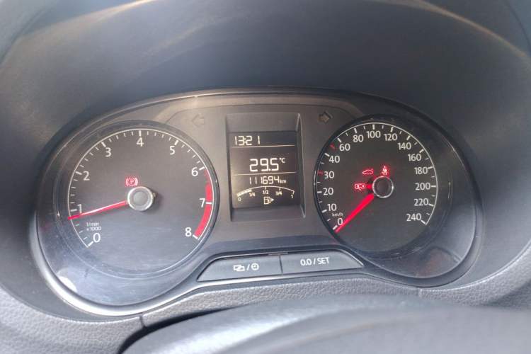 Used Volkswagen Polo 2016 1.4L Manual Fashion Model Instrument Cluster