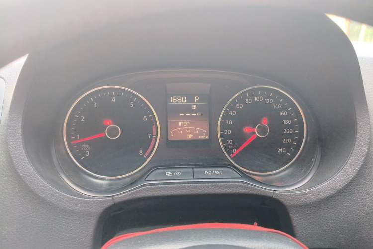Used Volkswagen Polo 2016 1.6L Automatic Comfort Model Instrument Cluster