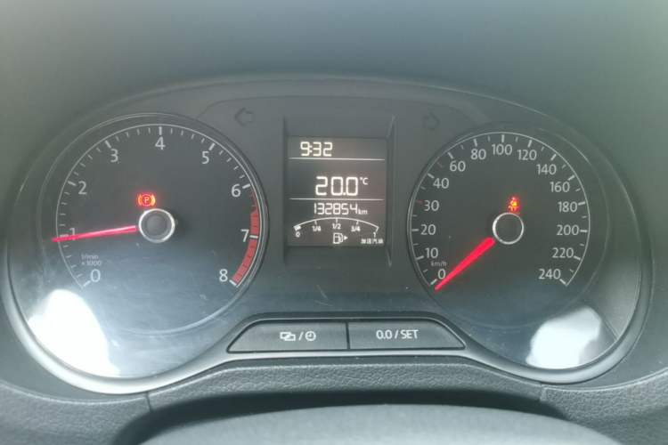 Used Volkswagen Polo 2016 1.4L Manual Fashion Model Instrument Cluster