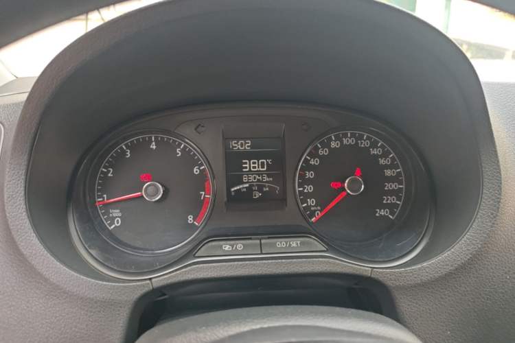 Used Volkswagen Polo 2016 1.4L Manual Fashion Model Instrument Cluster
