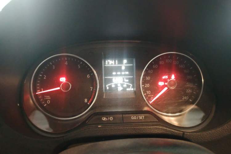 Used Volkswagen Polo 2016 1.6L Automatic Comfort Model Instrument Cluster