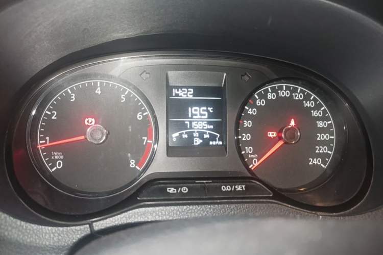 Used Volkswagen Polo 2016 1.4L Manual Fashion Model Instrument Cluster