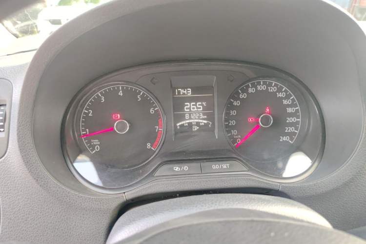Used Volkswagen Polo 2016 1.4L Manual Fashion Model Instrument Cluster