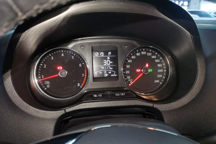 Used Volkswagen Polo 2016 1.6L Automatic Comfort Model Instrument Cluster