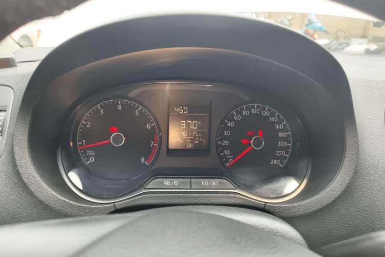 Used Volkswagen Polo 2016 1.4L Manual Fashion Model Instrument Cluster