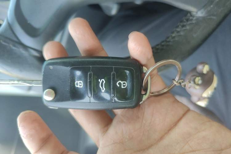 Used Volkswagen Polo 2016 1.4L Manual Fashion Model Interior 1