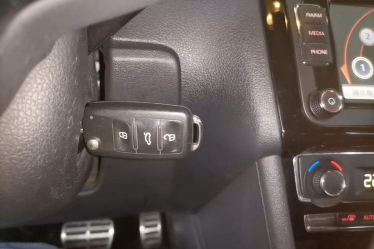 Used Volkswagen Polo 2016 1.4TSI GTI Interior 1