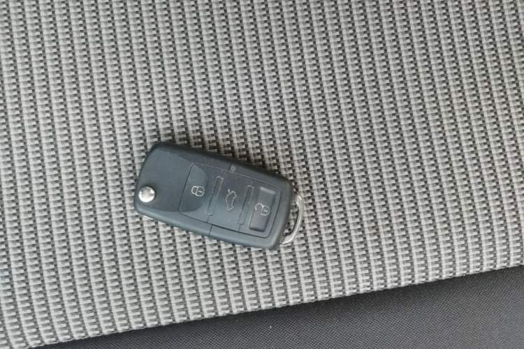 Used Volkswagen Polo 2016 1.4L Manual Fashion Model Interior 1