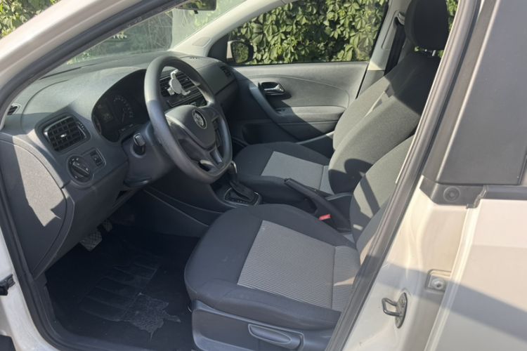Used Volkswagen Polo 2016 1.4L Automatic Trendy Model Interior 2