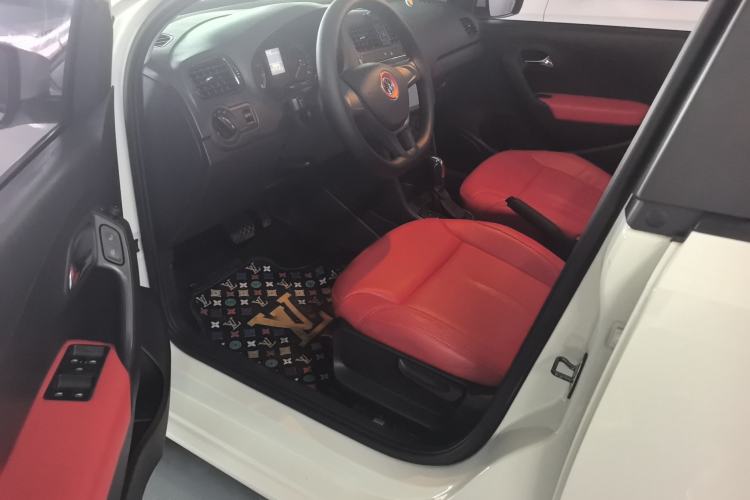 Used Volkswagen Polo 2016 1.4L Automatic Trendy Model Interior 2