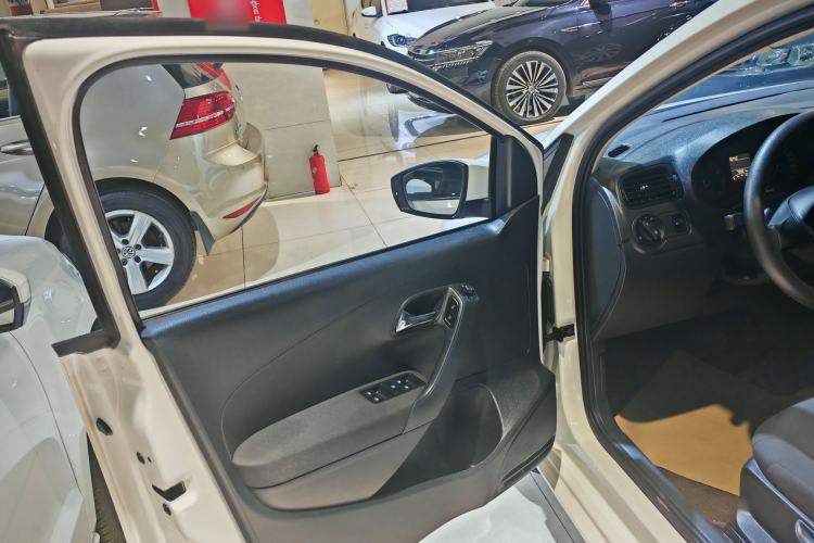 Used Volkswagen Polo 2016 1.4L Automatic Trendy Model Interior 7
