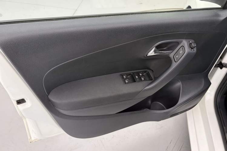Used Volkswagen Polo 2016 1.4L Automatic Trendy Model Interior 8