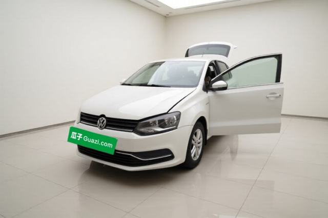 Used Volkswagen Polo 2016 1.4L Manual Fashion Model