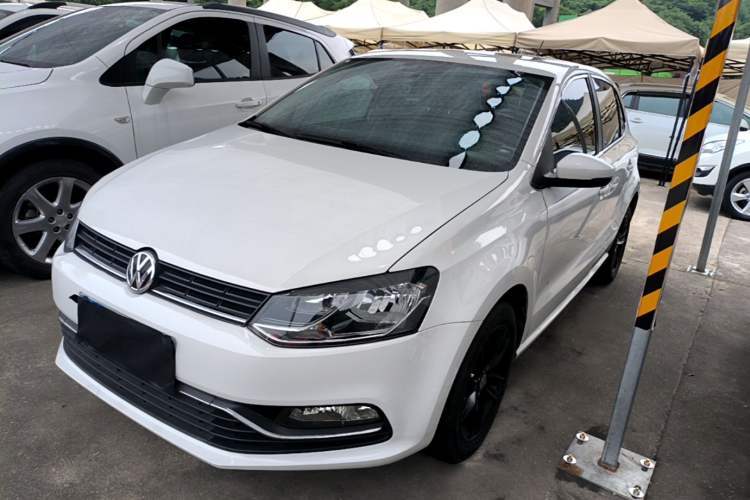 Used Volkswagen Polo 2016 1.6L Automatic Comfort Model Guazi used car, China used car export, Used car for sale, Used cars, Cheapest cars for sale