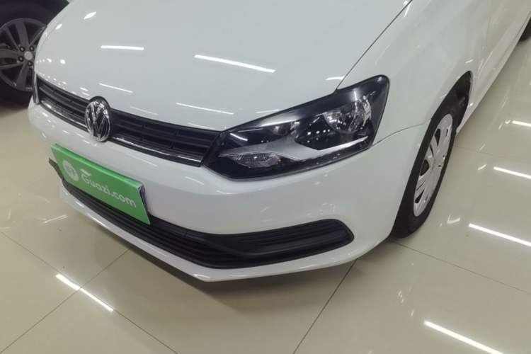 Used Volkswagen Polo 2016 1.4L Automatic Trendy Model Left Front Headlight