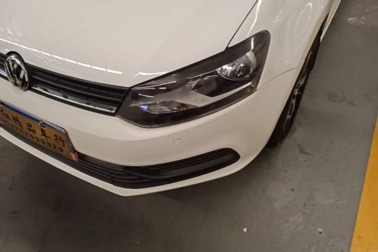 Used Volkswagen Polo 2016 1.4L Automatic Trendy Model Left Front Headlight