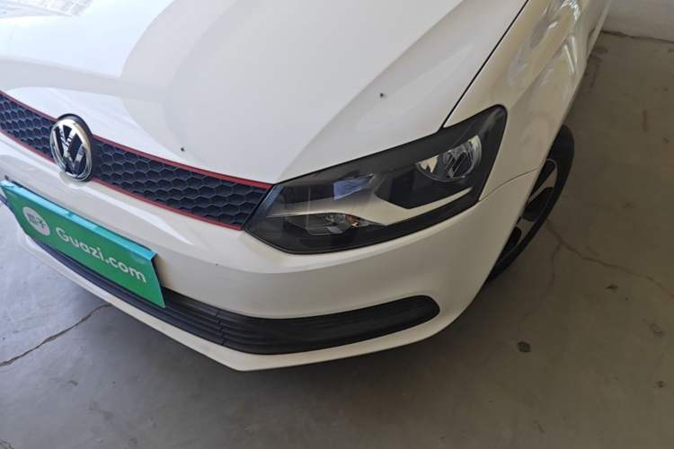 Used Volkswagen Polo 2016 1.4L Automatic Trendy Model Left Front Headlight
