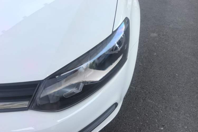 Used Volkswagen Polo 2016 1.4L Automatic Trendy Model Left Front Headlight