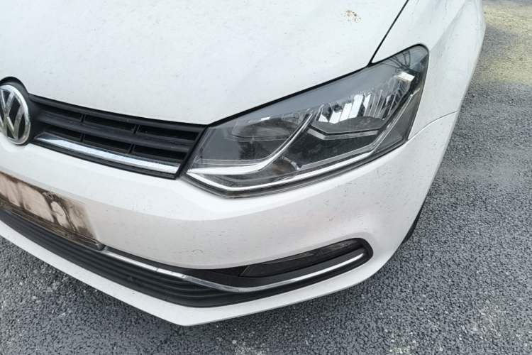 Used Volkswagen Polo 2016 1.6L Automatic Comfort Model Left Front Headlight