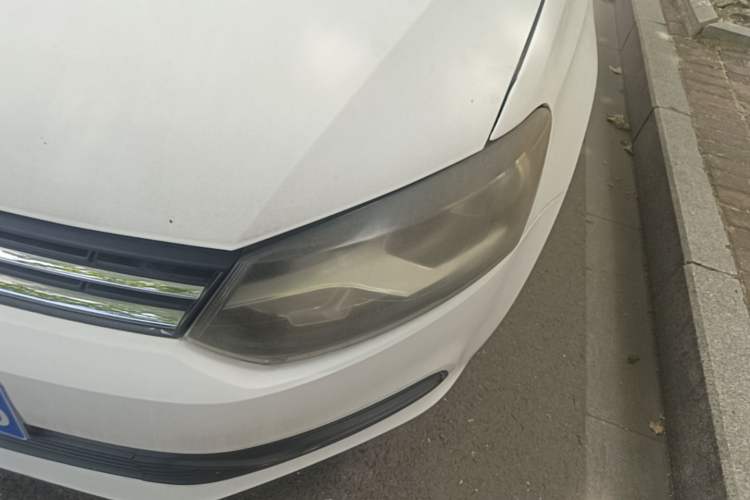 Used Volkswagen Polo 2016 1.4L Automatic Trendy Model Left Front Headlight