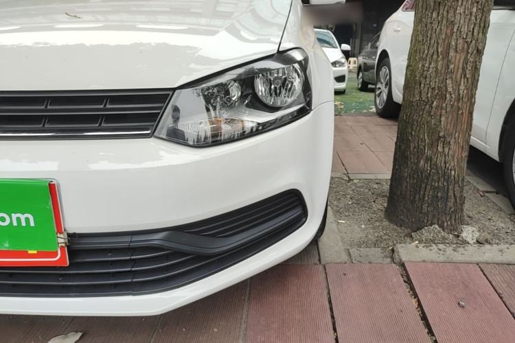 Used Volkswagen Polo 2016 1.4L Automatic Trendy Model Left Front Headlight