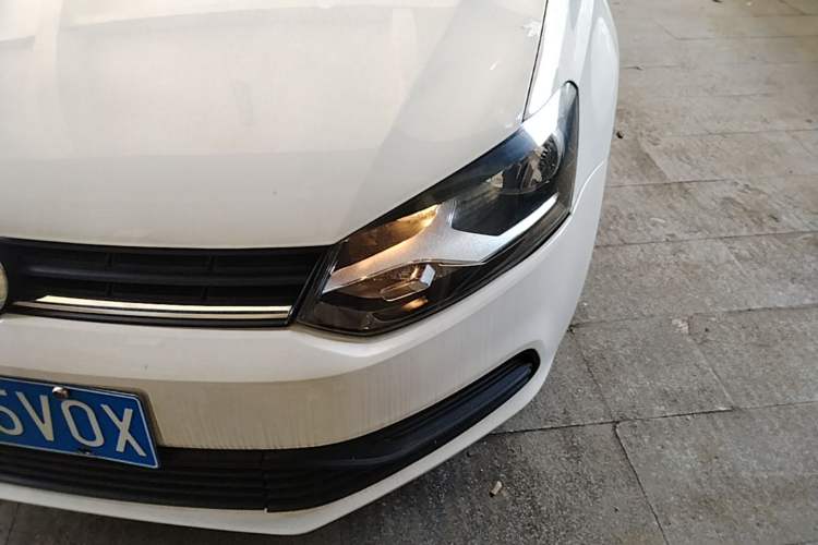 Used Volkswagen Polo 2016 1.4L Automatic Trendy Model Left Front Headlight