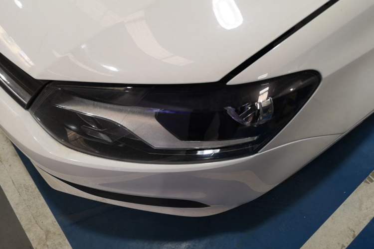 Used Volkswagen Polo 2016 1.4L Automatic Trendy Model Left Front Headlight