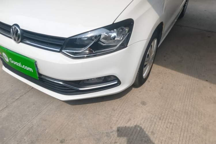 Used Volkswagen Polo 2016 1.6L Automatic Comfort Model Left Front Headlight