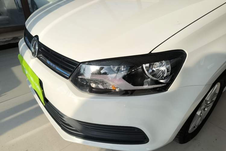 Used Volkswagen Polo 2016 1.4L Automatic Trendy Model Left Front Headlight