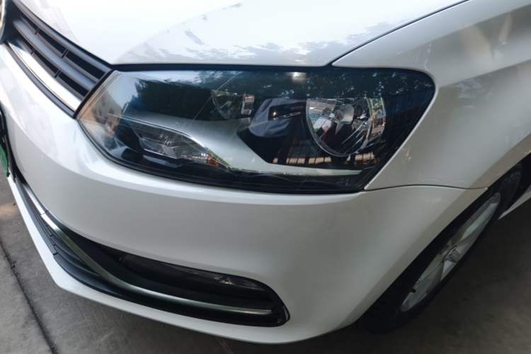 Used Volkswagen Polo 2016 1.4L Automatic Trendy Model Left Front Headlight