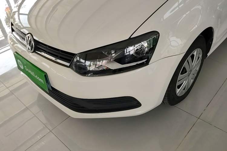 Used Volkswagen Polo 2016 1.4L Automatic Trendy Model Left Front Headlight