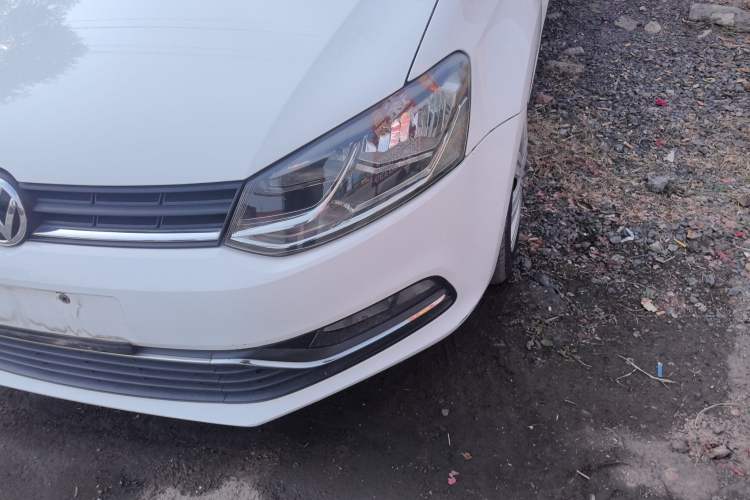 Used Volkswagen Polo 2016 1.6L Automatic Comfort Model Left Front Headlight