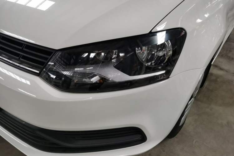Used Volkswagen Polo 2016 1.4L Automatic Trendy Model Left Front Headlight