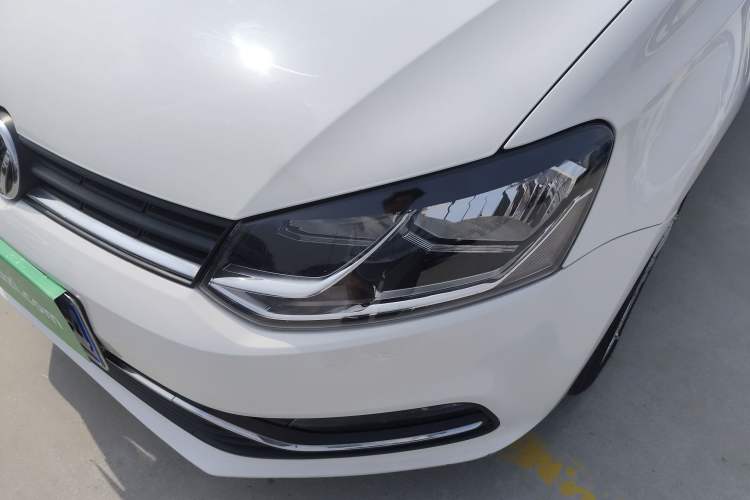Used Volkswagen Polo 2016 1.6L Automatic Comfort Model Left Front Headlight