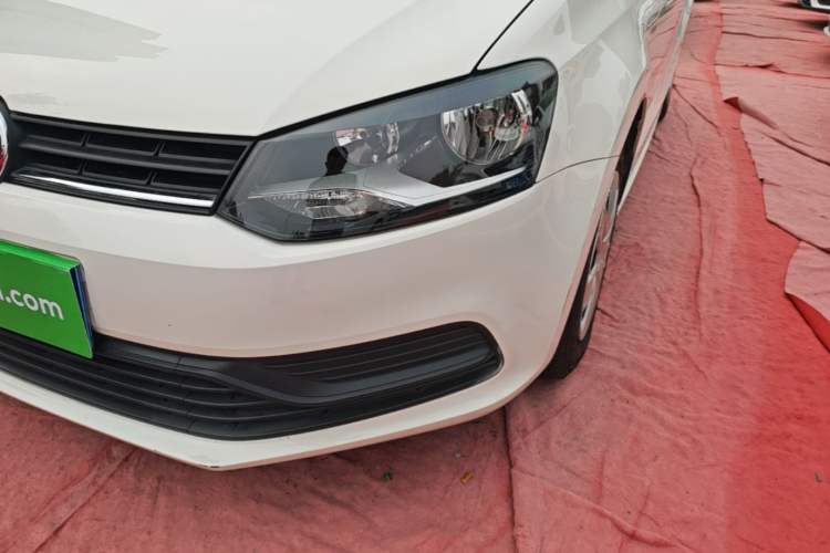 Used Volkswagen Polo 2016 1.4L Automatic Trendy Model Left Front Headlight