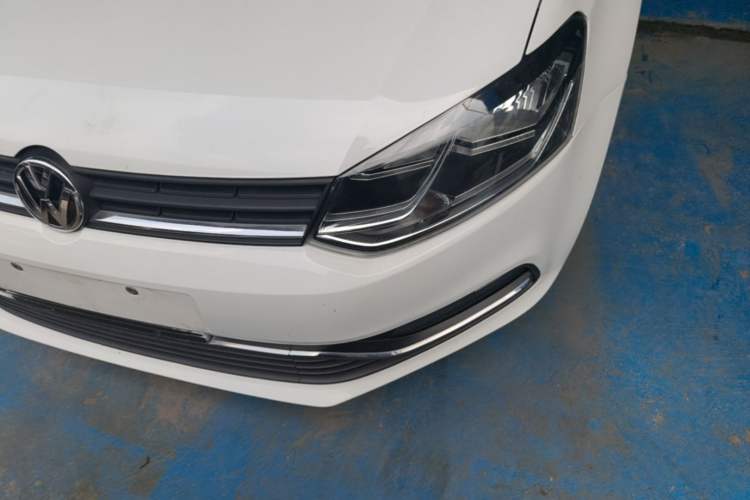 Used Volkswagen Polo 2016 1.6L Automatic Comfort Model Left Front Headlight