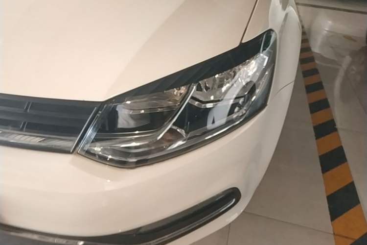 Used Volkswagen Polo 2016 1.6L Automatic Comfort Model Left Front Headlight