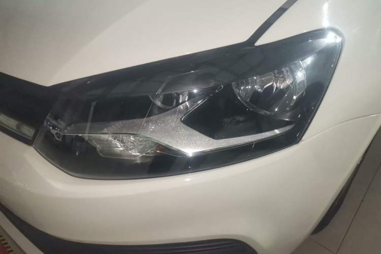 Used Volkswagen Polo 2016 1.4L Automatic Trendy Model Left Front Headlight