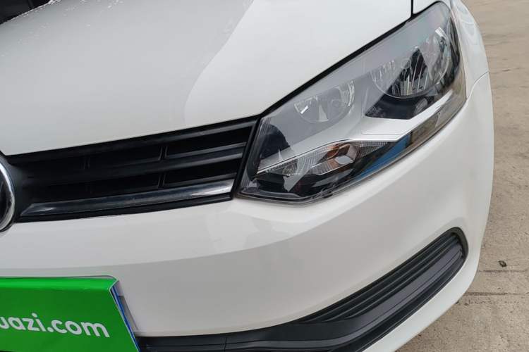 Used Volkswagen Polo 2016 1.4L Automatic Trendy Model Left Front Headlight