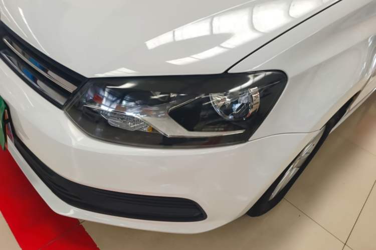 Used Volkswagen Polo 2016 1.4L Automatic Trendy Model Left Front Headlight