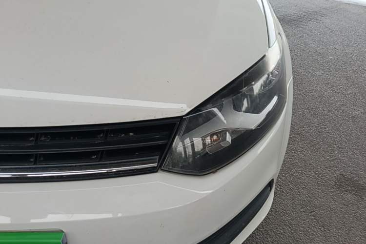 Used Volkswagen Polo 2016 1.4L Automatic Trendy Model Left Front Headlight