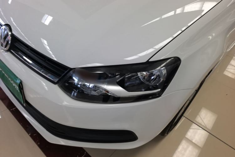 Used Volkswagen Polo 2016 1.4L Automatic Trendy Model Left Front Headlight