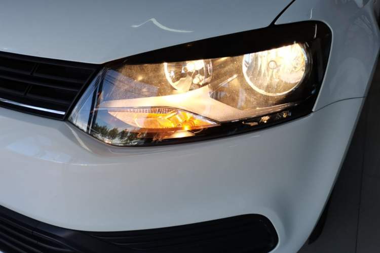 Used Volkswagen Polo 2016 1.4L Automatic Trendy Model Left Front Headlight