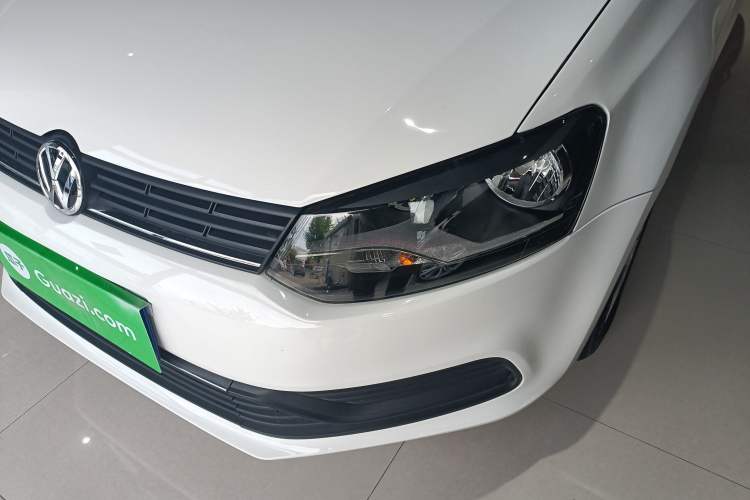 Used Volkswagen Polo 2016 1.4L Automatic Trendy Model Left Front Headlight