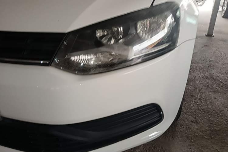 Used Volkswagen Polo 2016 1.4L Automatic Trendy Model Left Front Headlight