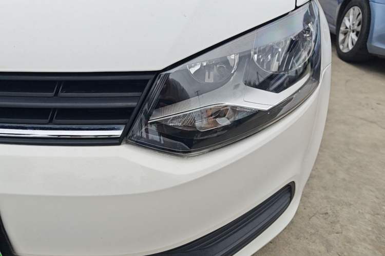 Used Volkswagen Polo 2016 1.4L Automatic Trendy Model Left Front Headlight