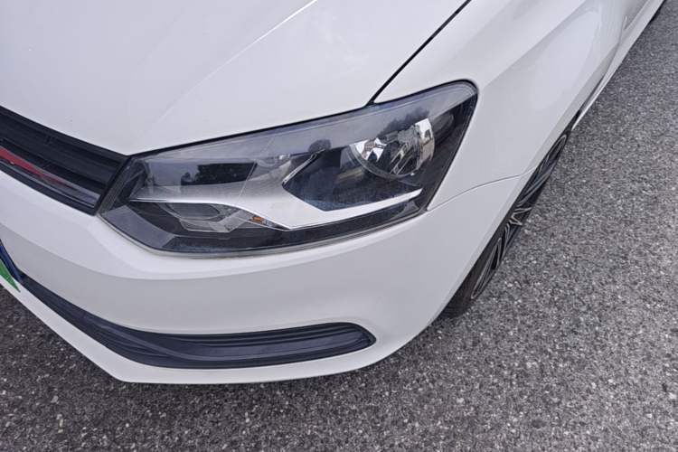 Used Volkswagen Polo 2016 1.4L Automatic Trendy Model Left Front Headlight